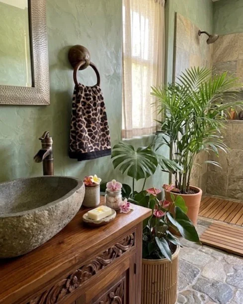 Leopard hand towel
